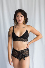 Elle Lingerie Set in Onyx