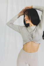 Taryn Set in Dove Gray