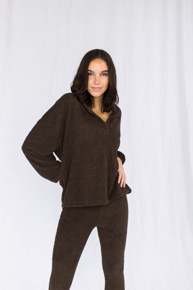 Feather Knit Henley Pullover in Cocoa